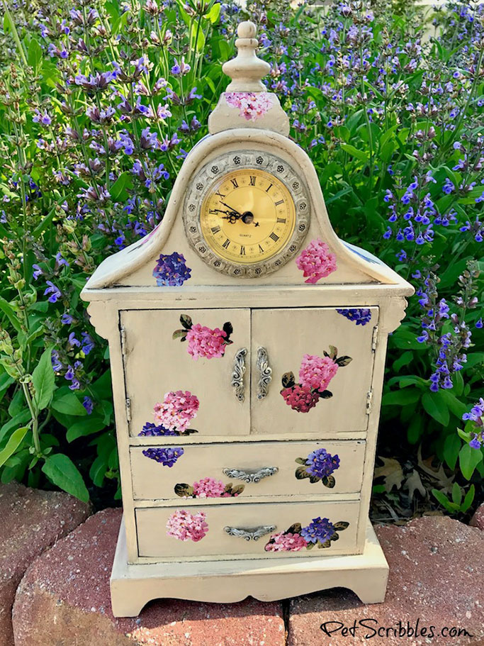 Vintage-Jewelry-Cabinet-with-Paint-and-Mod-Podge.jpg
