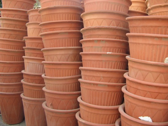 How to Use Clay Pots as Crafting Surfaces