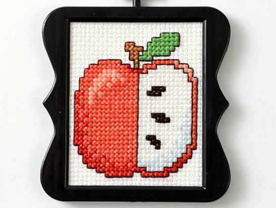 Free Mini Apple Cross Stitch Pattern